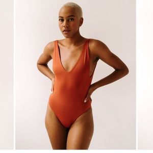 Londre Minimalist Swimsuit Bodysuit XL